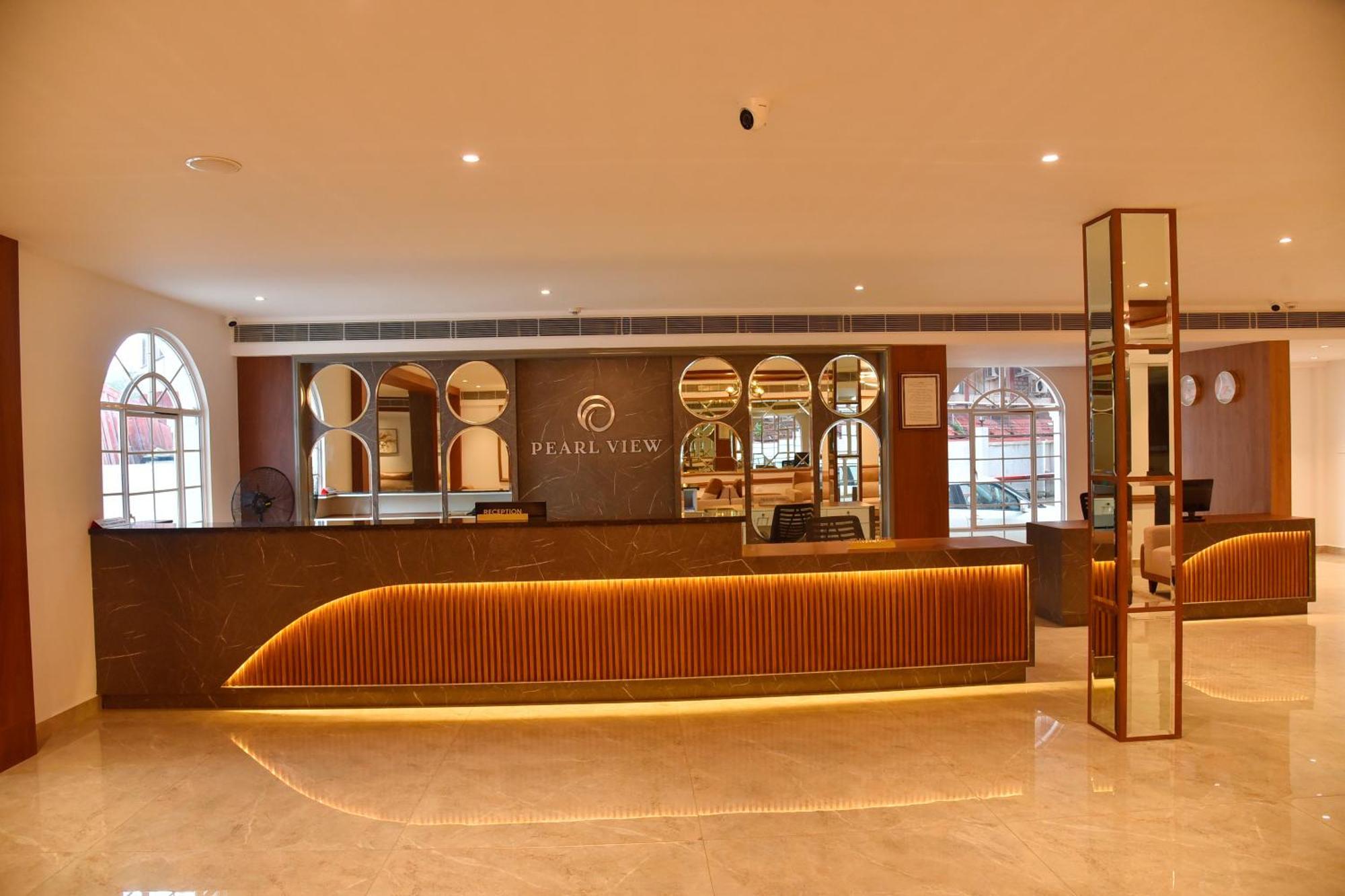 The Pearl View Hotel Mulappilangād 외부 사진