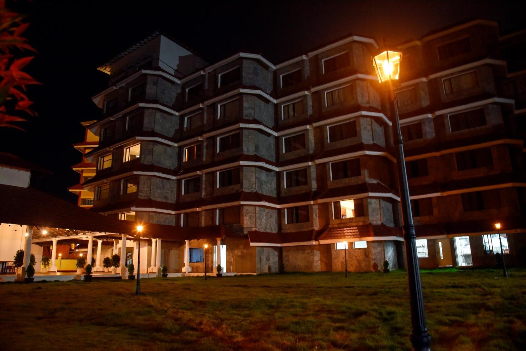 The Pearl View Hotel Mulappilangād 외부 사진